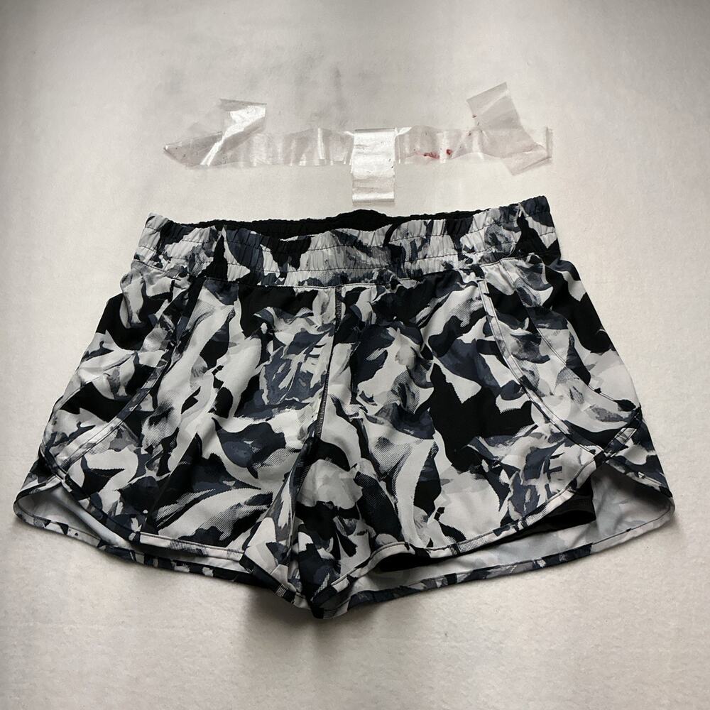Womens Avia Active Shorts Sports Size XL (16-18) Camouflage Black/White, 3969